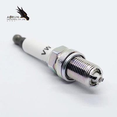 Car Spark Plugs For Engines IZFR6H11 12122158252 12120032135 12120032134 12127526799 For BMW